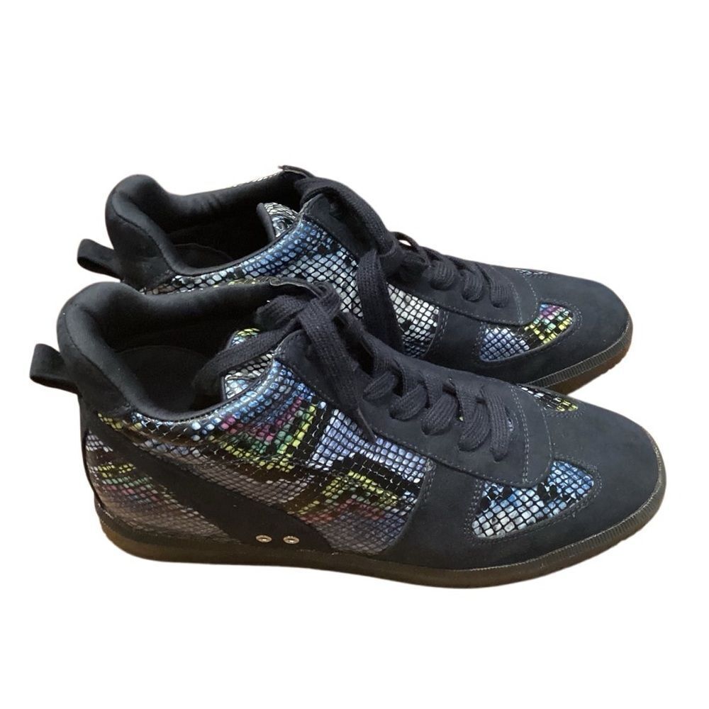 NWT TRUE CRAFT JENS Wedge Sneakers Size 9